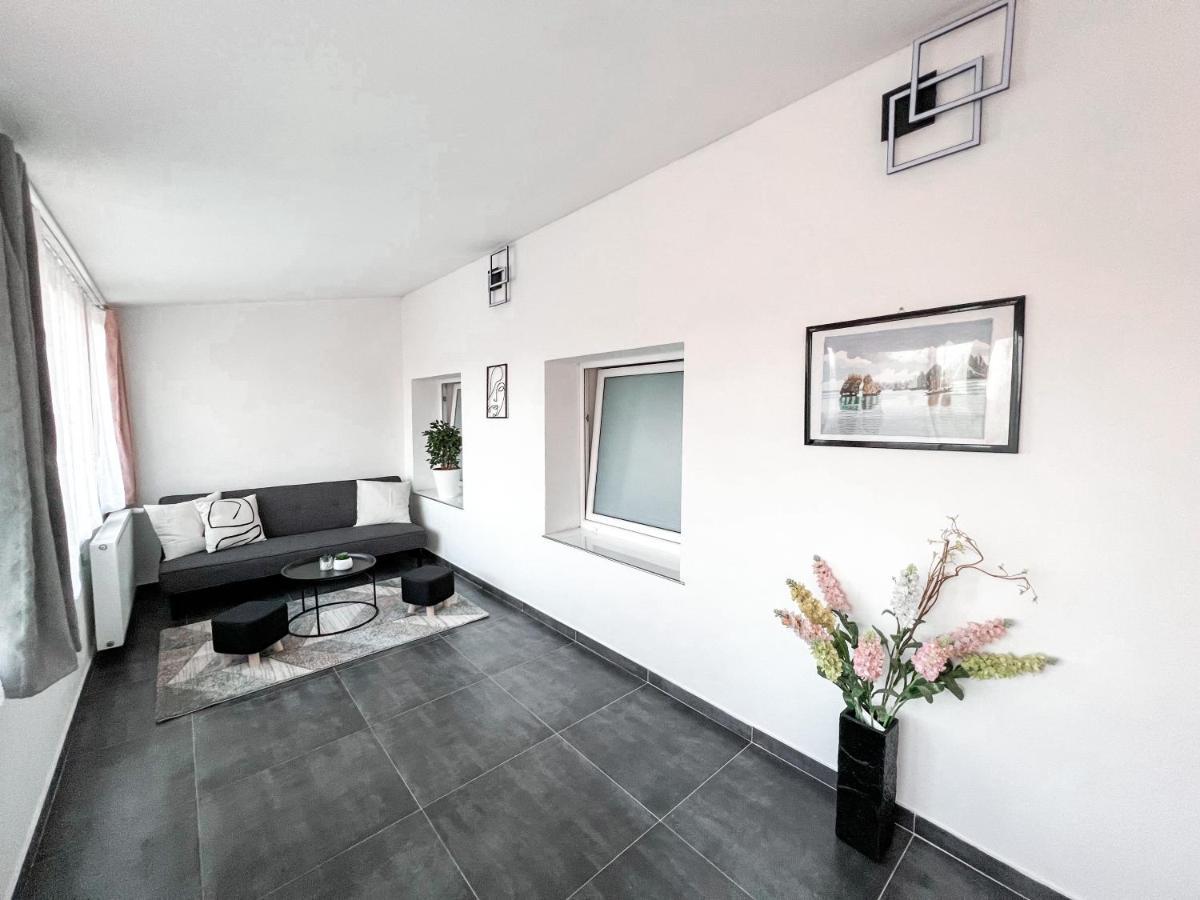 Williams Apartments Прага Екстер'єр фото