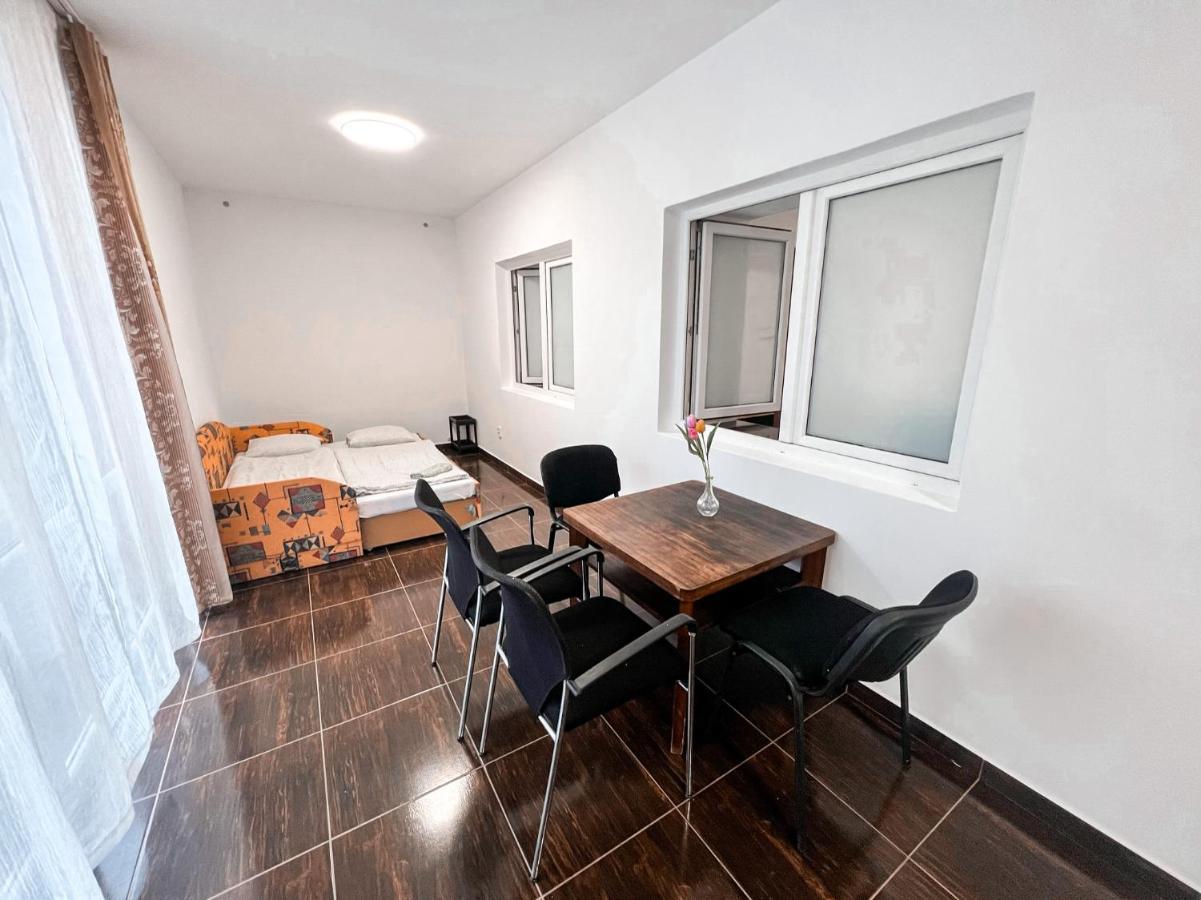 Williams Apartments Прага Екстер'єр фото